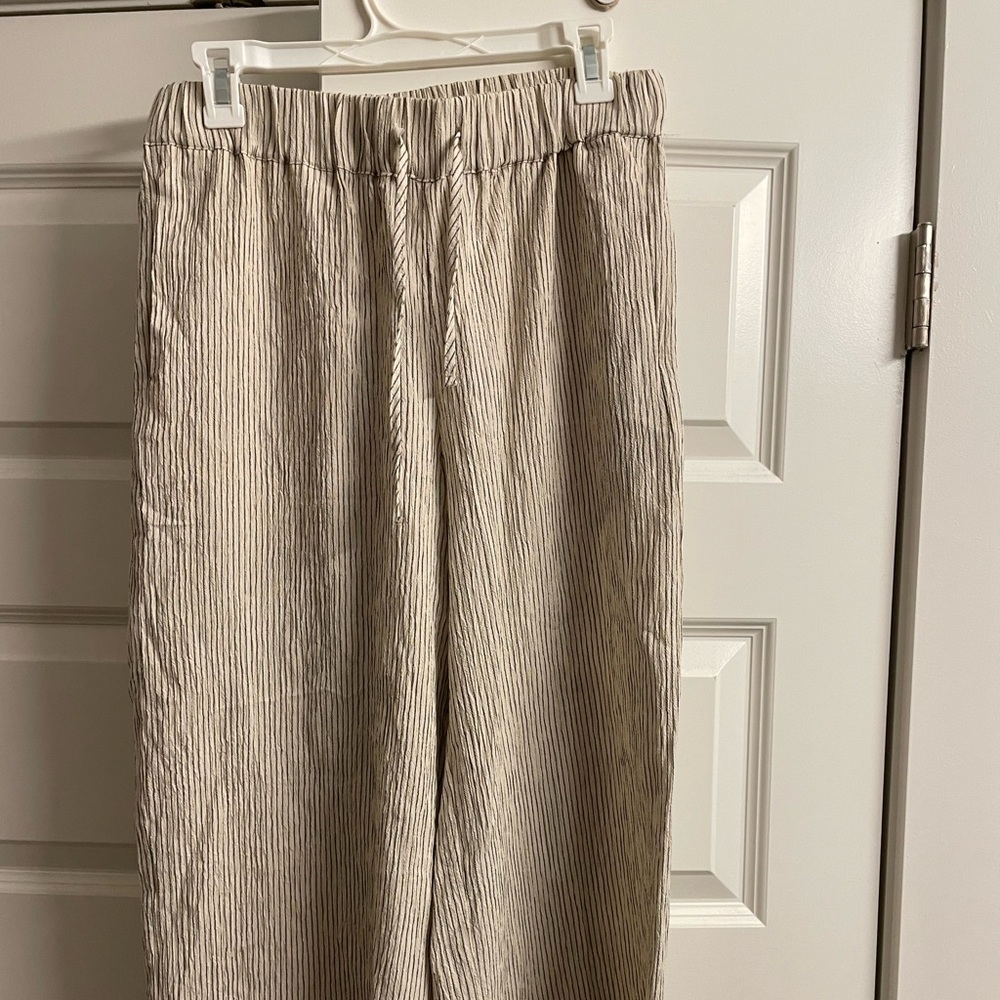 Pin-stripe wide leg pants